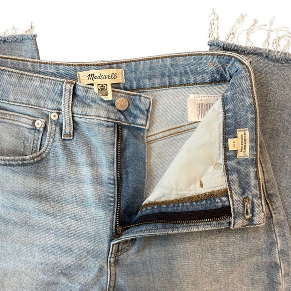 Madewell Jeans‎ w/Raw Hem - Picture 7 of 15